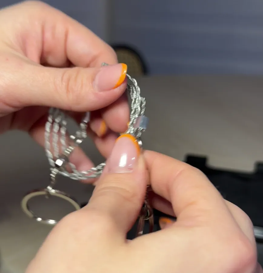 Steel wire saw
